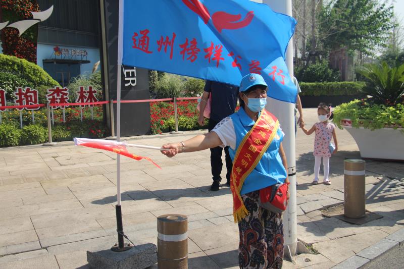 <strong>鸡巴肏美女网址</strong>